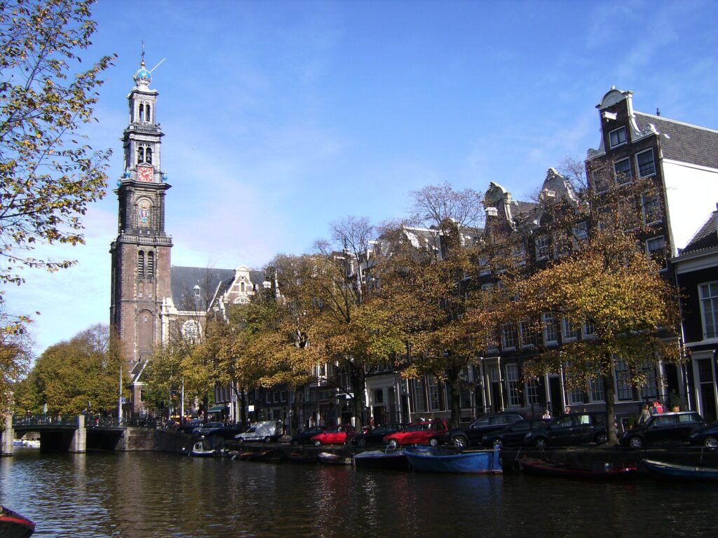 https://commons.wikimedia.org/wiki/File:Amsterdam,_Westerkerk_foto3_2007-10-20_13.45.JPG